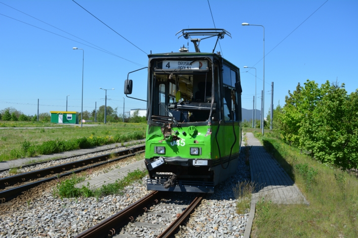 Zderzenie tramwaju i ciężarówki na al. Grunwaldzkiej