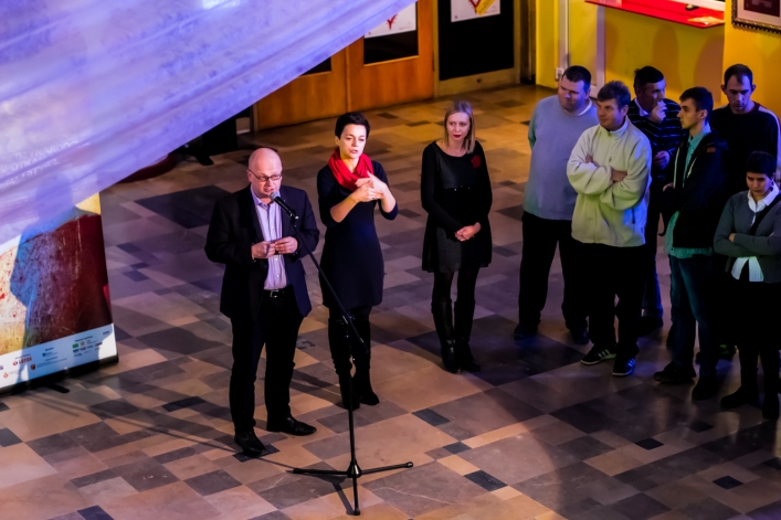 Ze stu tysięcy fotografii wybrali ponad dwadzieścia 