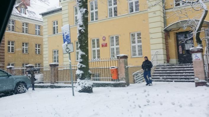 Zima zaskoczyła drogowców czy kierowców?