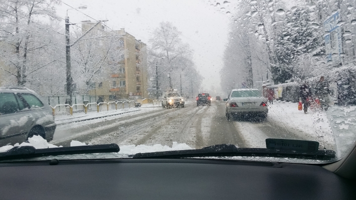 Zima zaskoczyła drogowców czy kierowców?