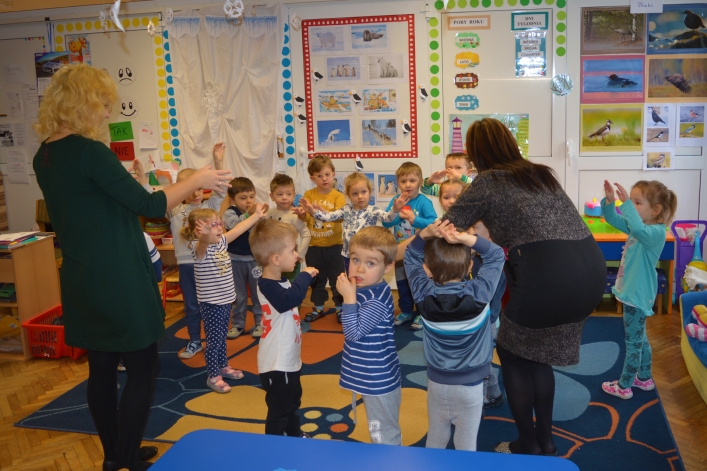 Zimowe zabawy w przedszkolu nr 10 w Elblągu (+ zdjęcia)
