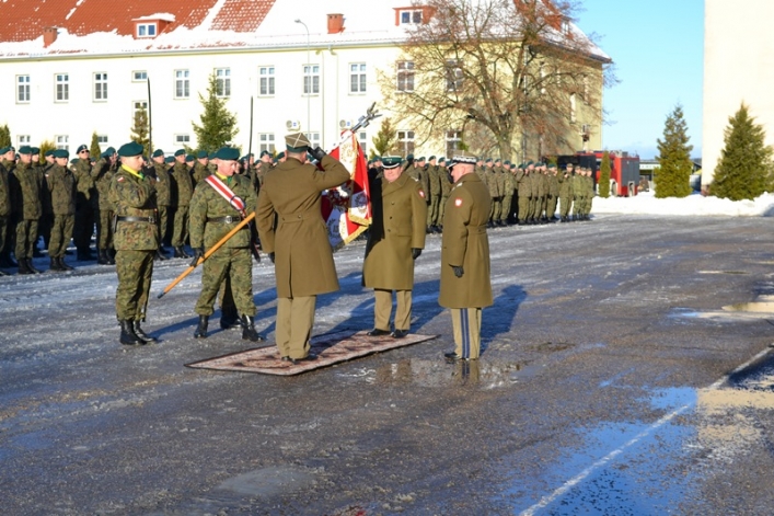 Zmiana warty w gołdapskim garnizonie.