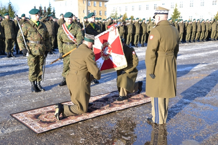 Zmiana warty w gołdapskim garnizonie.