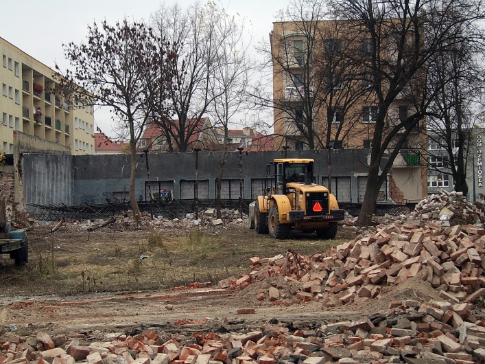 Znikają pustostany przy ul. Winnej
