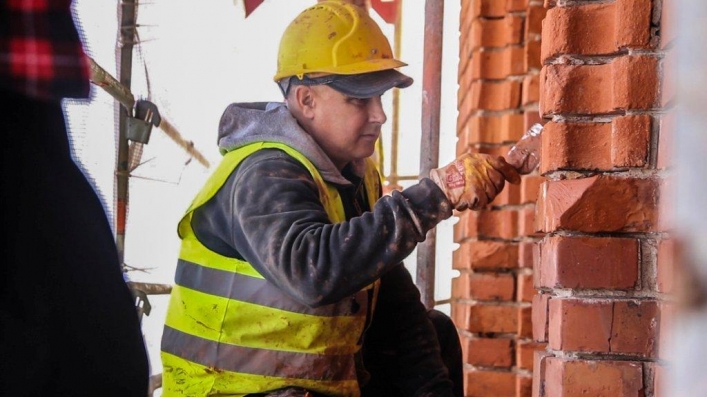 Zobacz co dzieje się w środku wieży katedralnej