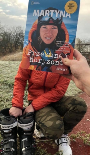 Zobacz w jak oryginalny sposób promuje się czytelnictwo z Zespole Szkół Gospodarczych w Elblągu