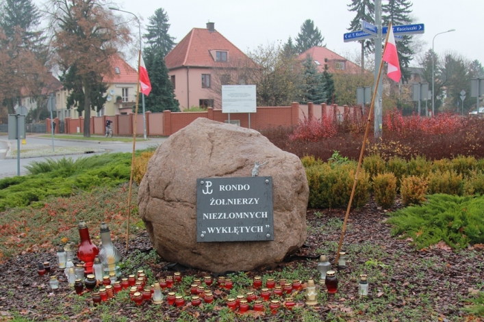 Żołnierska Pamięć o żołnierzach “Niepodległej”