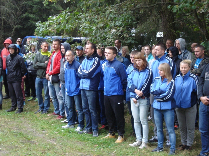 Żołnierze 16 PDZ biegają na orientację