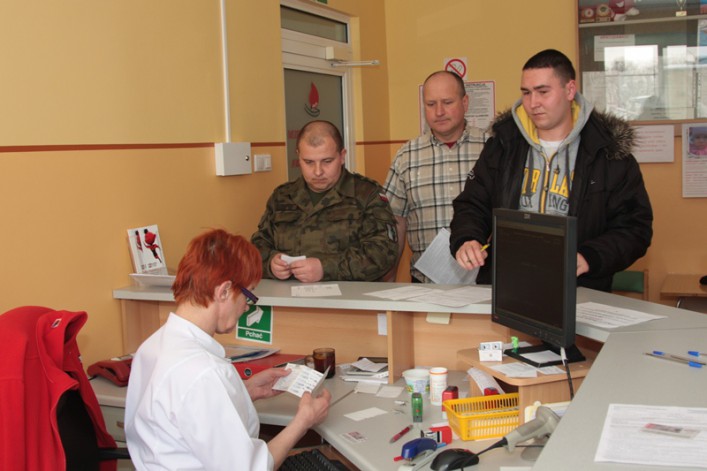 Żołnierze oddali krew dla kibiców „Lechii Gdańsk”