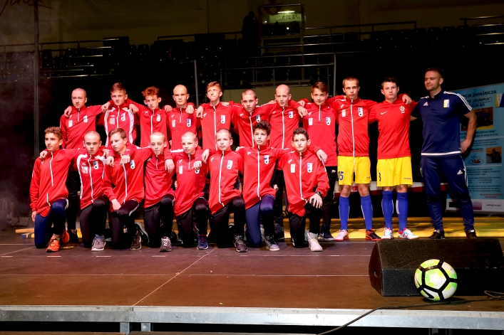 Żołto-biało-niebiescy uroczyście zakończyli rok w hali MOSiR-u