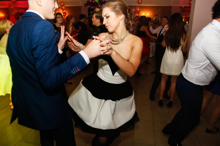 ZSEiO swoją Studniówkę ma za sobą – zobacz zdjęcia!