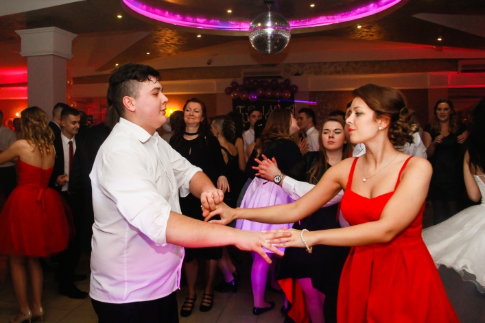 ZSEiO swoją Studniówkę ma za sobą – zobacz zdjęcia!