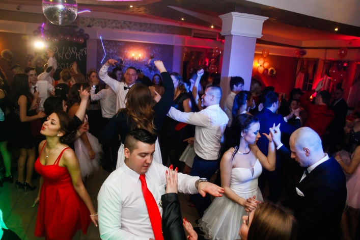 ZSEiO swoją Studniówkę ma za sobą – zobacz zdjęcia!