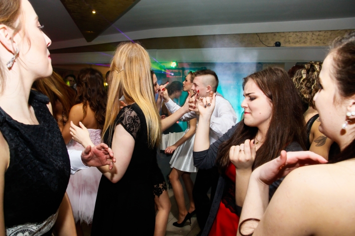 ZSEiO swoją Studniówkę ma za sobą – zobacz zdjęcia!