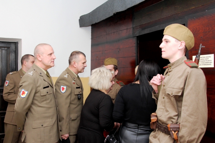 „KATYŃ 1940 – PAMIĘTAMY” w Klubie 16 PDZ.