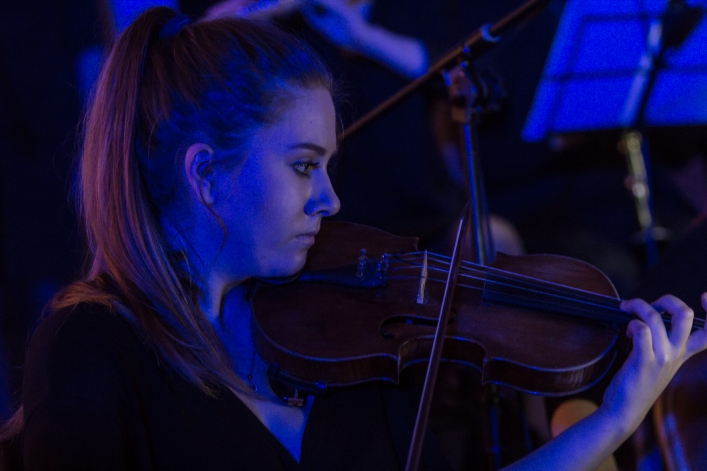 „Nie odchodź, by nie zgasło słońce” – wyjątkowy koncert świąteczny