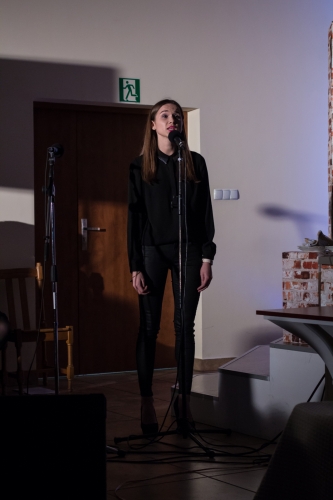 „Nie odchodź, by nie zgasło słońce” – wyjątkowy koncert świąteczny