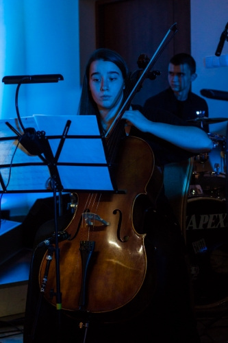 „Nie odchodź, by nie zgasło słońce” – wyjątkowy koncert świąteczny