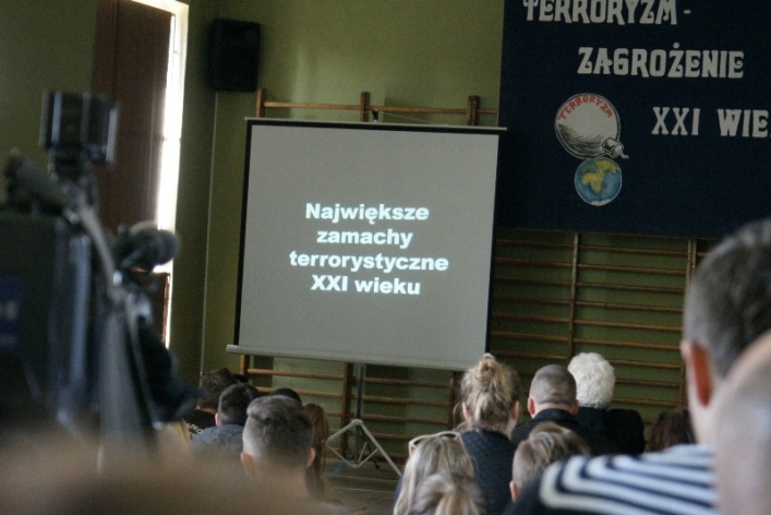 „Terroryzm – zagrożenie XXI wieku