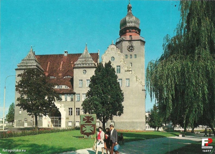 Lata 1975-1985, Ratusz w Elblągu.
