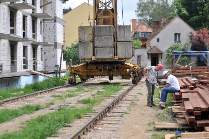 Budowa budynku przy Al.Grunwaldzkiej