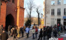 Garstka osób oburzonych na sytuację w kraju i Elblągu (video)