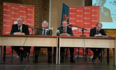 Wyborcze spotkanie SLD z Leszkiem Millerem